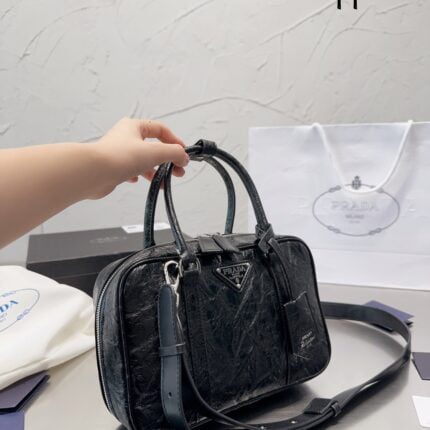 Prada 2023 Shoulder bag 4 colors size：24* 16cm
