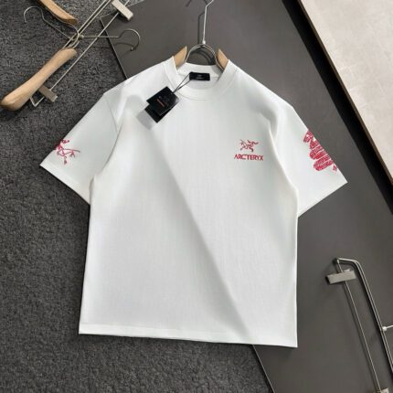 Arc'teryx short sleeve t-shirt