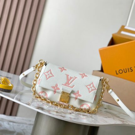 Louis Vuitton Handbags（24x14x9cm）
